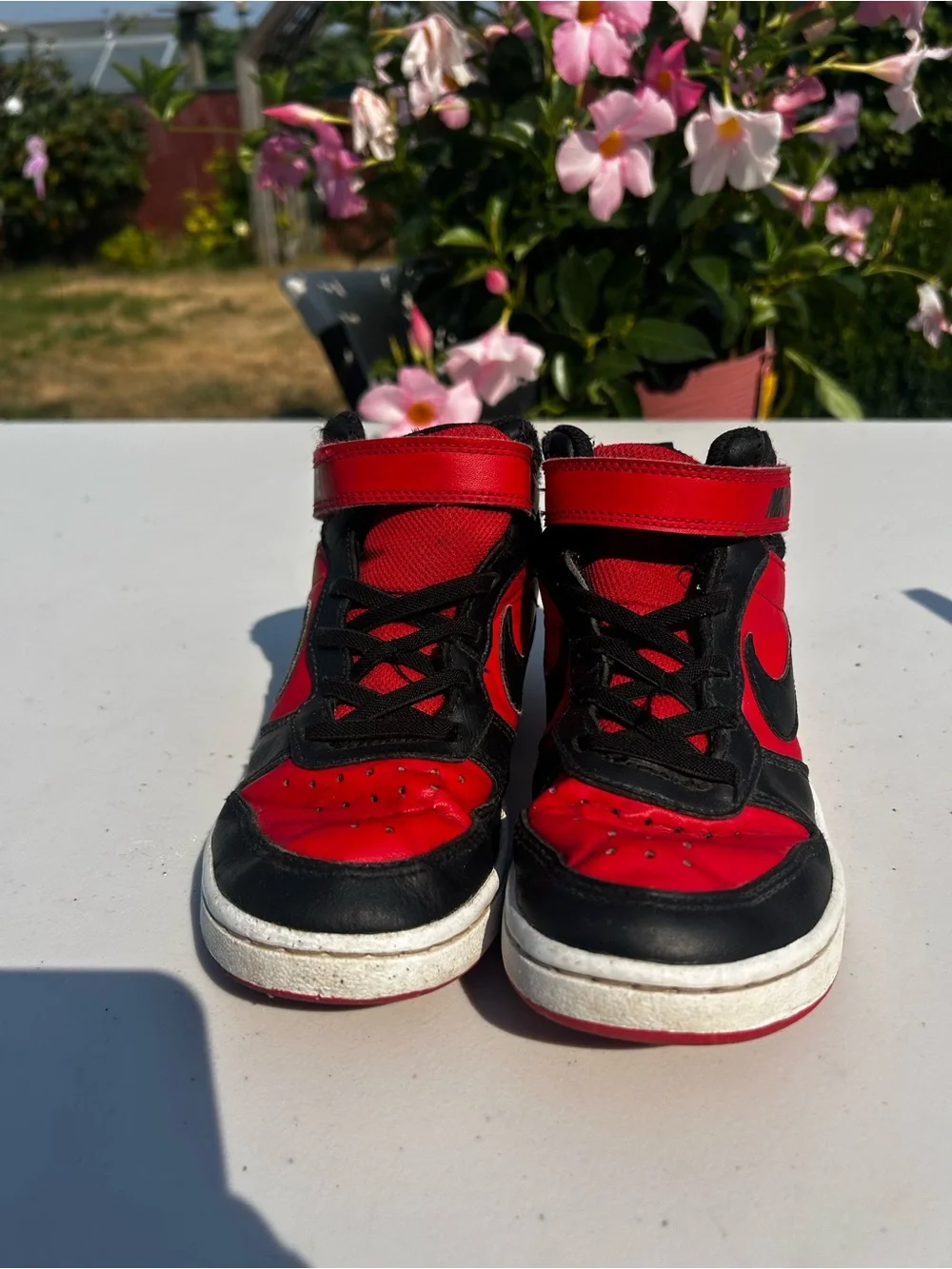 Nike court Mid2 Kids' Boy’s Red and Black High-Top Sneakers Size 1Y